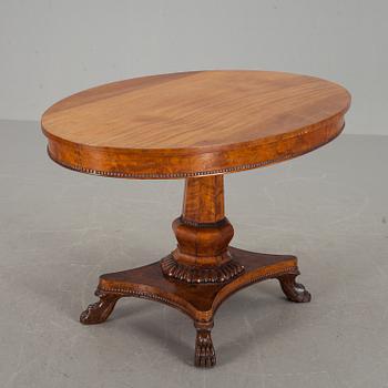 SALONGSBORD, senempire, 1800-talets första hälft.