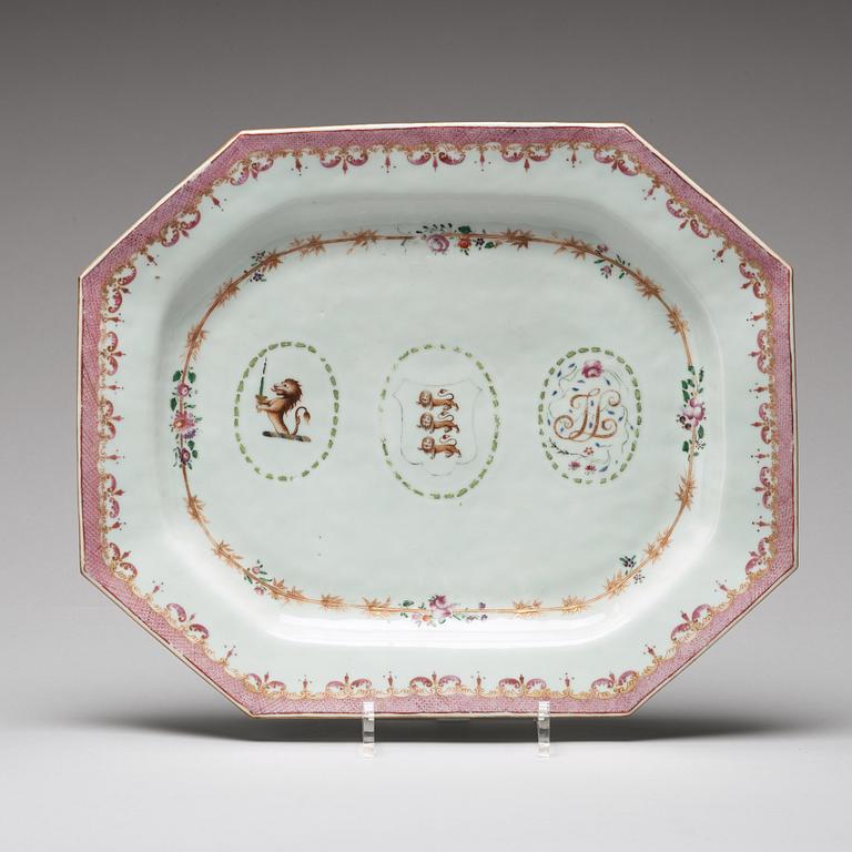 A pair of famille rose armorial dishes, Qing dynasty, Qianlong (1736-95).