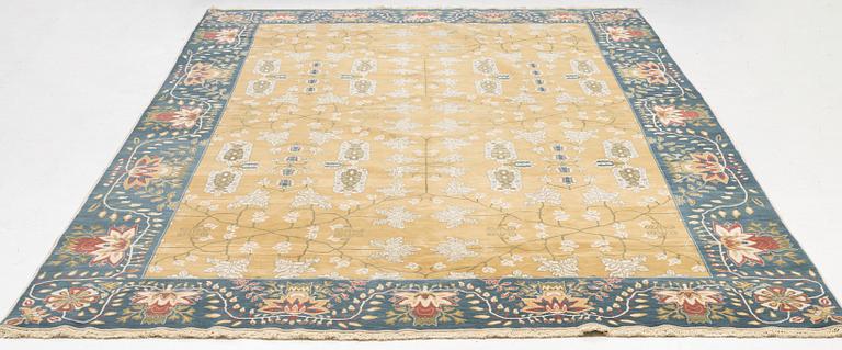 Matta, Agra, ca 451 x 293 cm.