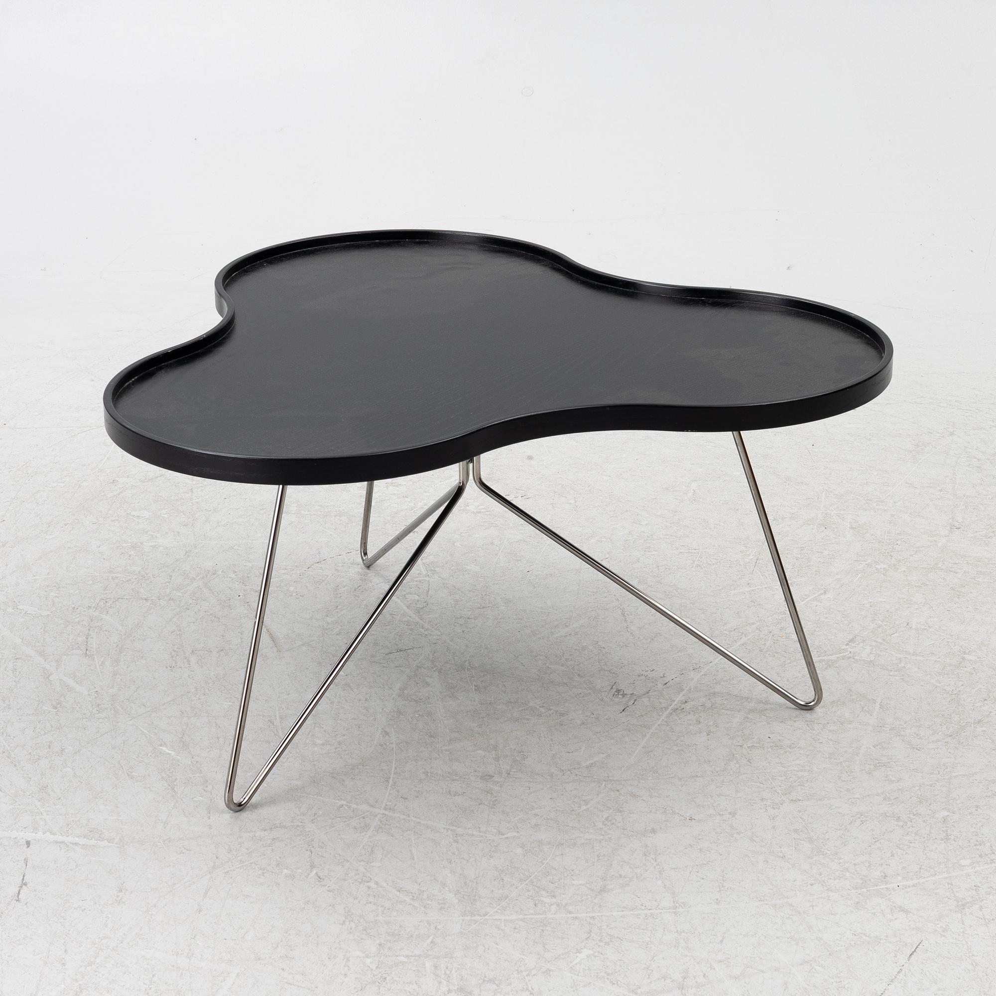 Christne Schwarzer, s 'Flower' coffee table, Swedese, 2016.