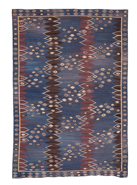 Barbro Nilsson, a carpet, "Snäckorna", tapestry weave, ca 300 x 202,5 cm, signed AB MMF BN.