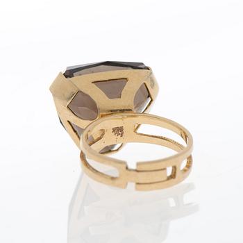 RING, fasettslipad rökkvarts, 14K guld.