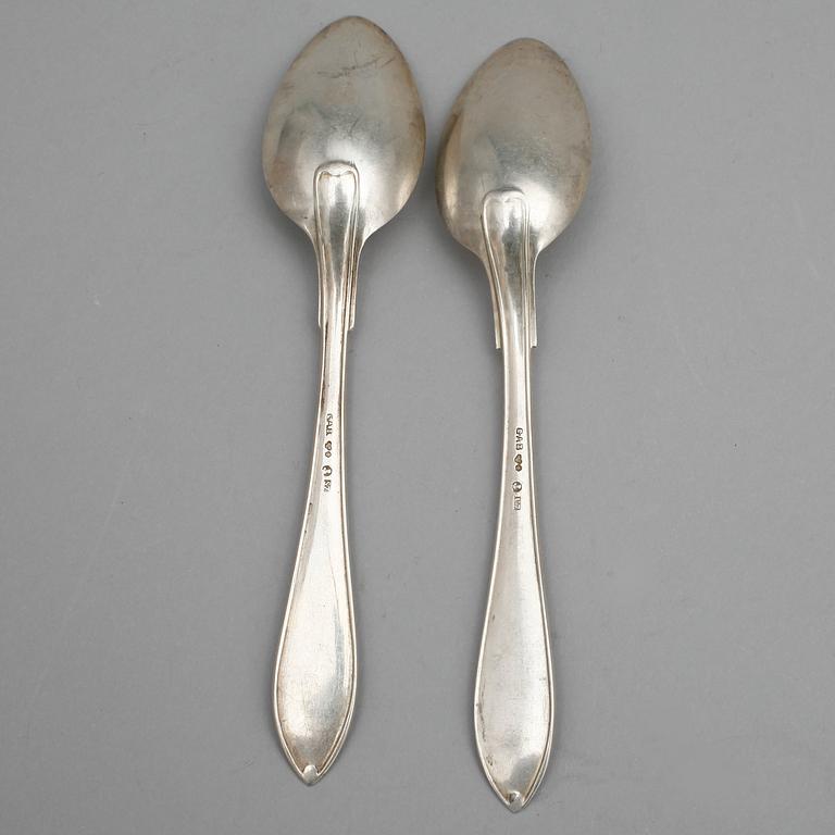 PARTI SILVER, 16 delar, olika länder samt ålder, mestadels 1900-tal. Vikt ca 760 gram.