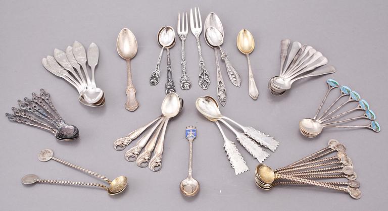 PARTI BESTICK, 54 delar, silver, 1900-tal. Vikt ca 579 gr.