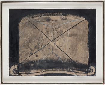 Antoni Tàpies, "Forma le sombrero tachada con equis".