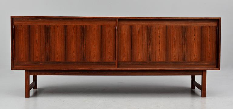 SIDEBOARD, "SK 15", Karl-Erik Ekselius, AB J. O. Carlsson, Vetlanda, 1960-tal.