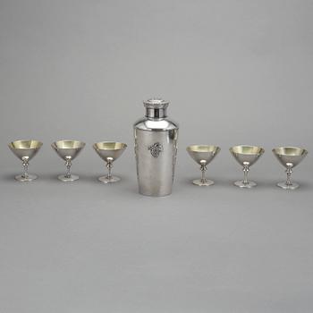 SHAKER samt COCKTAILGLAS, 1+6 st, nysilver, GAB, 1900-talets andra kvartal.