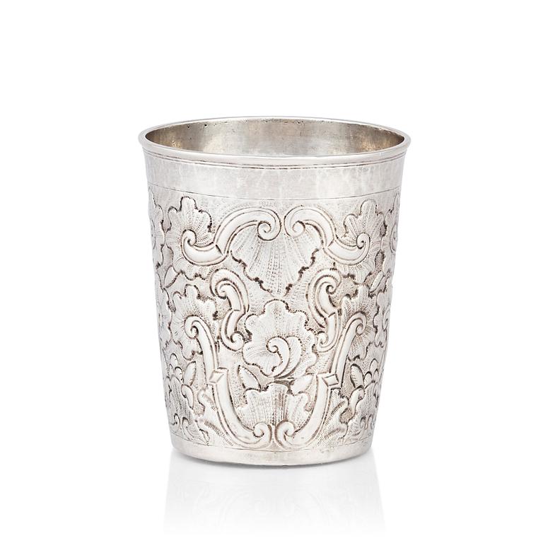 A Russian silver beaker, undidentified makers mark, Moscow 1752.