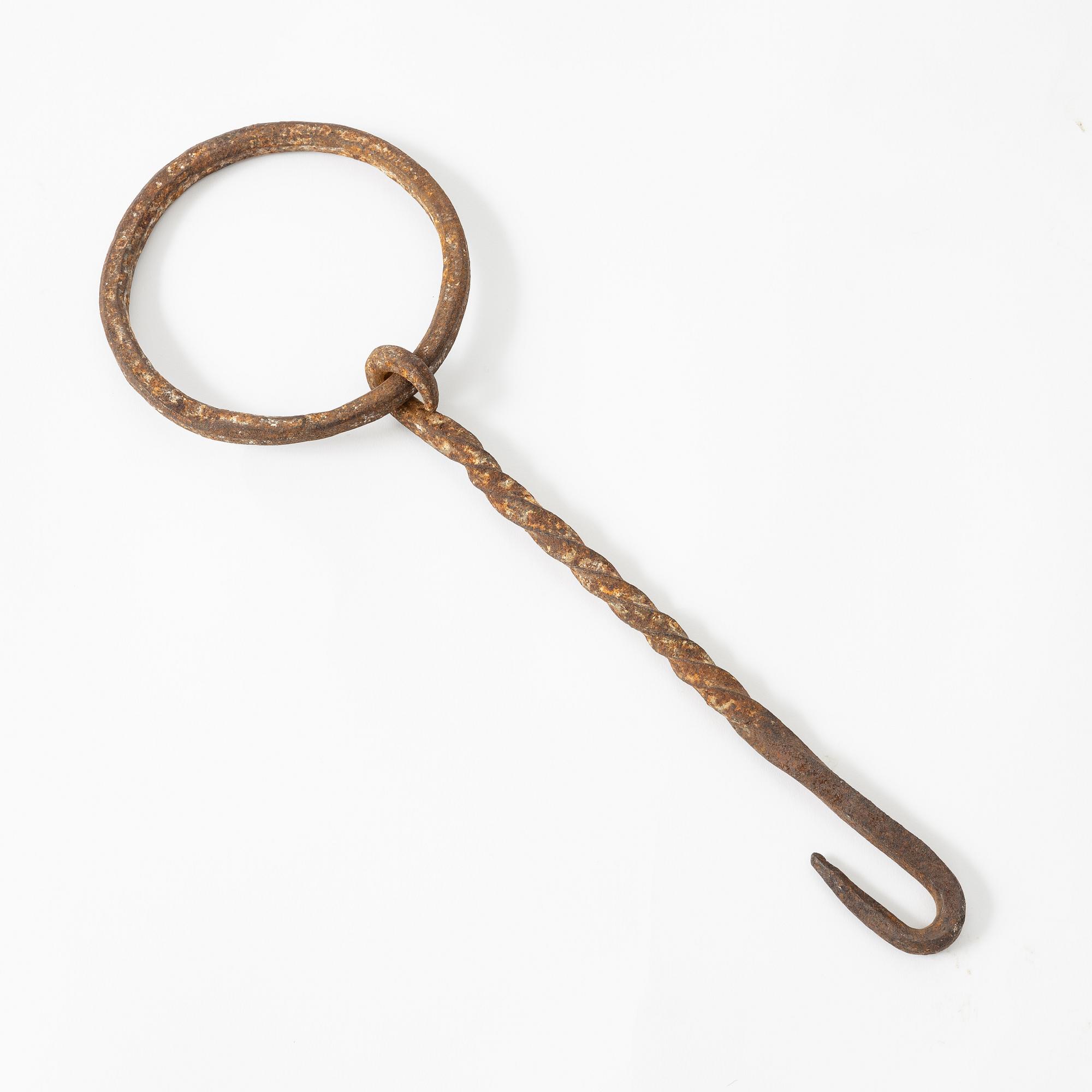 Hängare, två stycken, 1700-tal.
