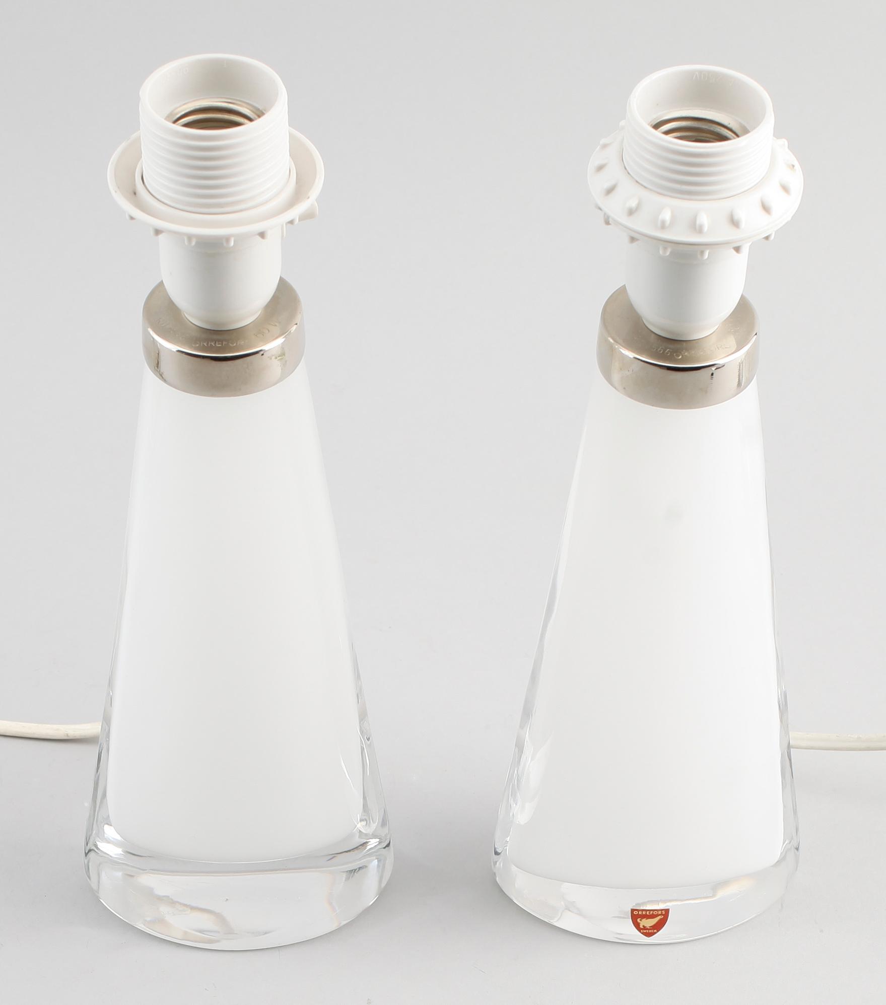 BORDSLAMPOR, 1 par, glas, Carl Fagerlund, 1900-talets andra hälft.