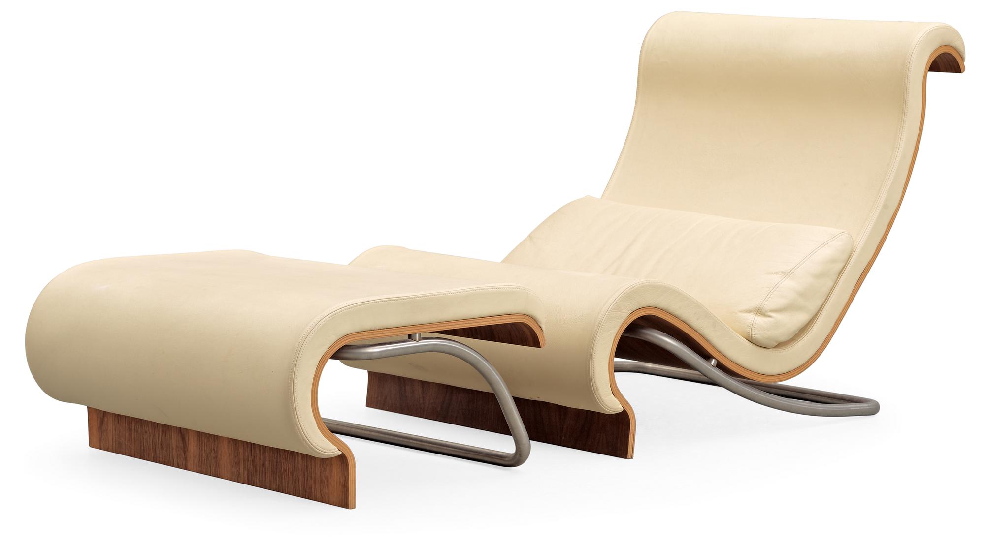 A Jørn Utzon 'Aurora' lounge chair, by Trio Line, Denmark, - Bukowskis