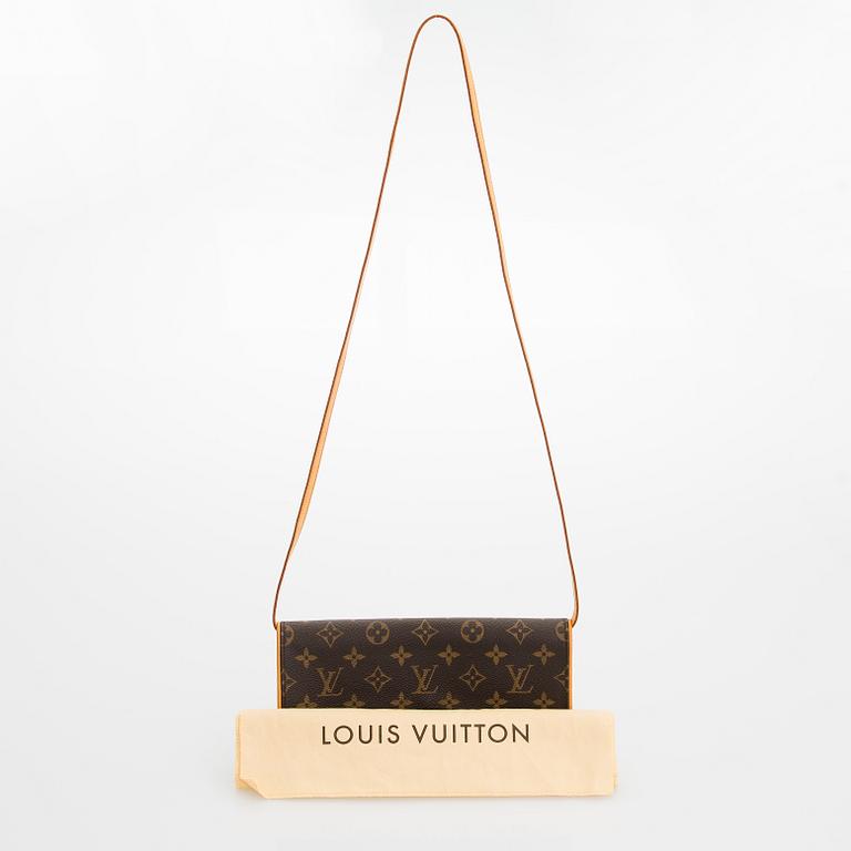 Louis Vuitton, "Monogram Pochette Twin", laukku.