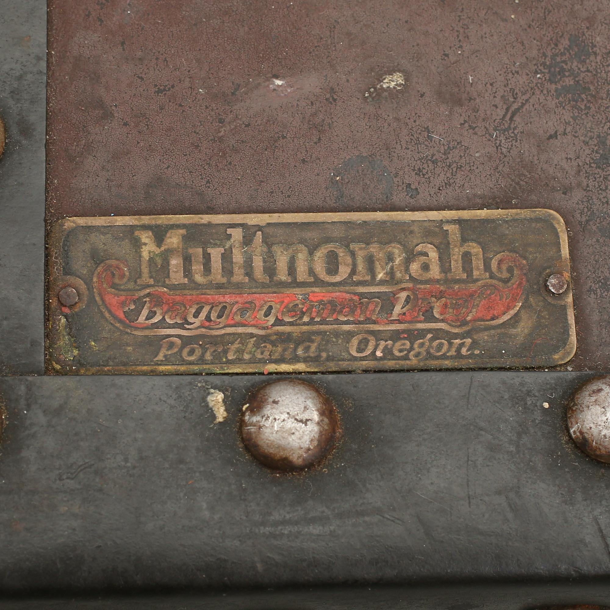 KOFFERT, Multnomah Baggageman Proof, Portland, omkring år 1900.