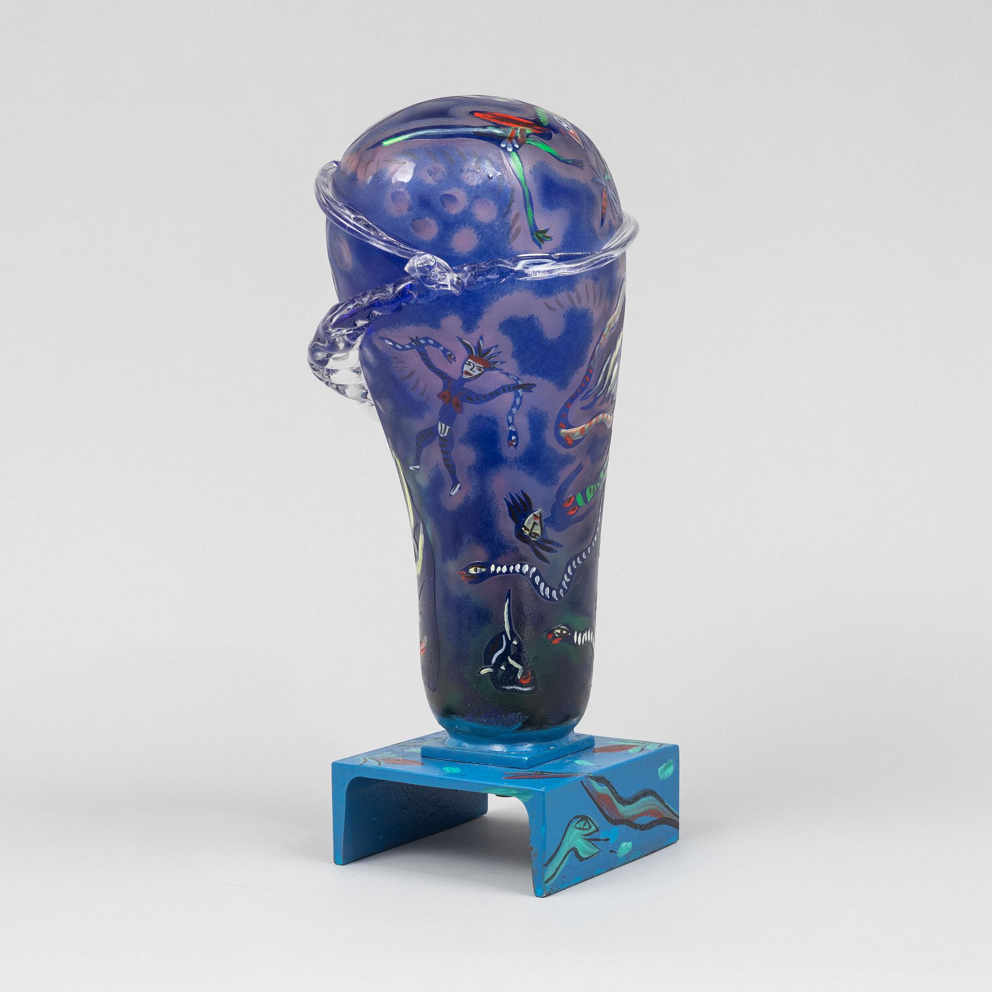 Ulrica Hydman-Vallien, a unique glass sculpture, Kosta Boda.