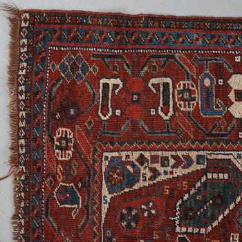 A RUG, antique/semi-antique Qashqai, "Mother-and-Child", ca 184,5 x 149 cm.