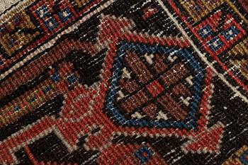Carpet, Heriz/Gorowan, ca 310 x 240 cm.