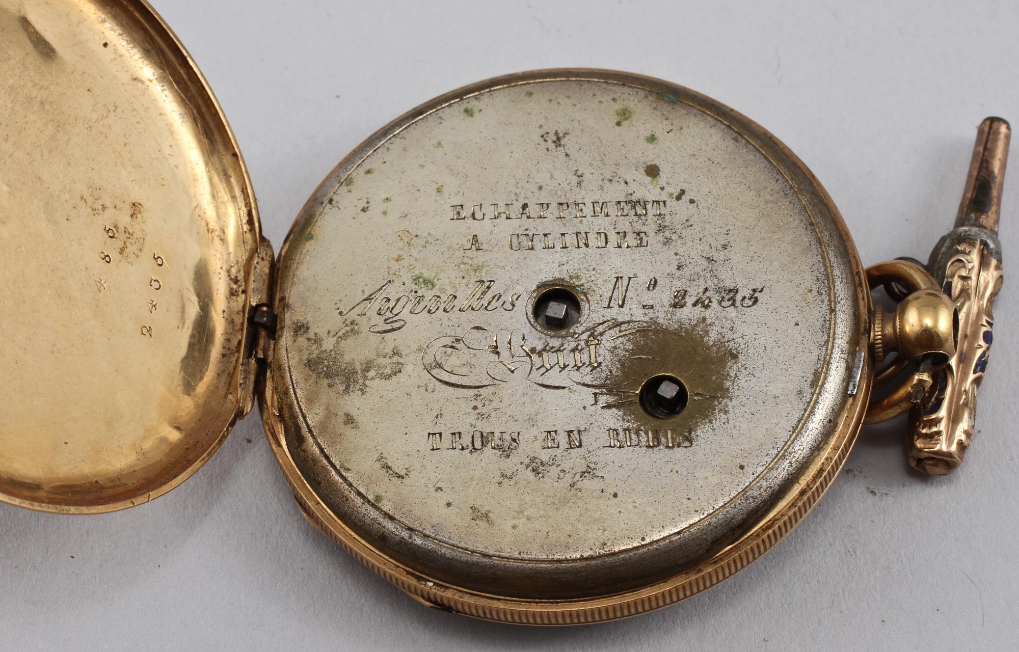FICKUR, vit/gulmetall, 4 st, bl a Paris och London, 1800-tal.