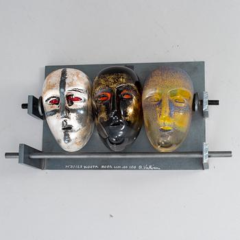 BERTIL VALLIEN, a glass and steel sculpture, Kosta Boda Limited Edition 100.