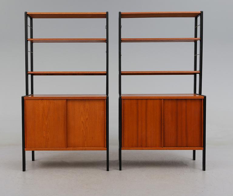 BOKHYLLOR, 1 par, "Variett", Bertil Fridhagen, Bodafors, 1957.