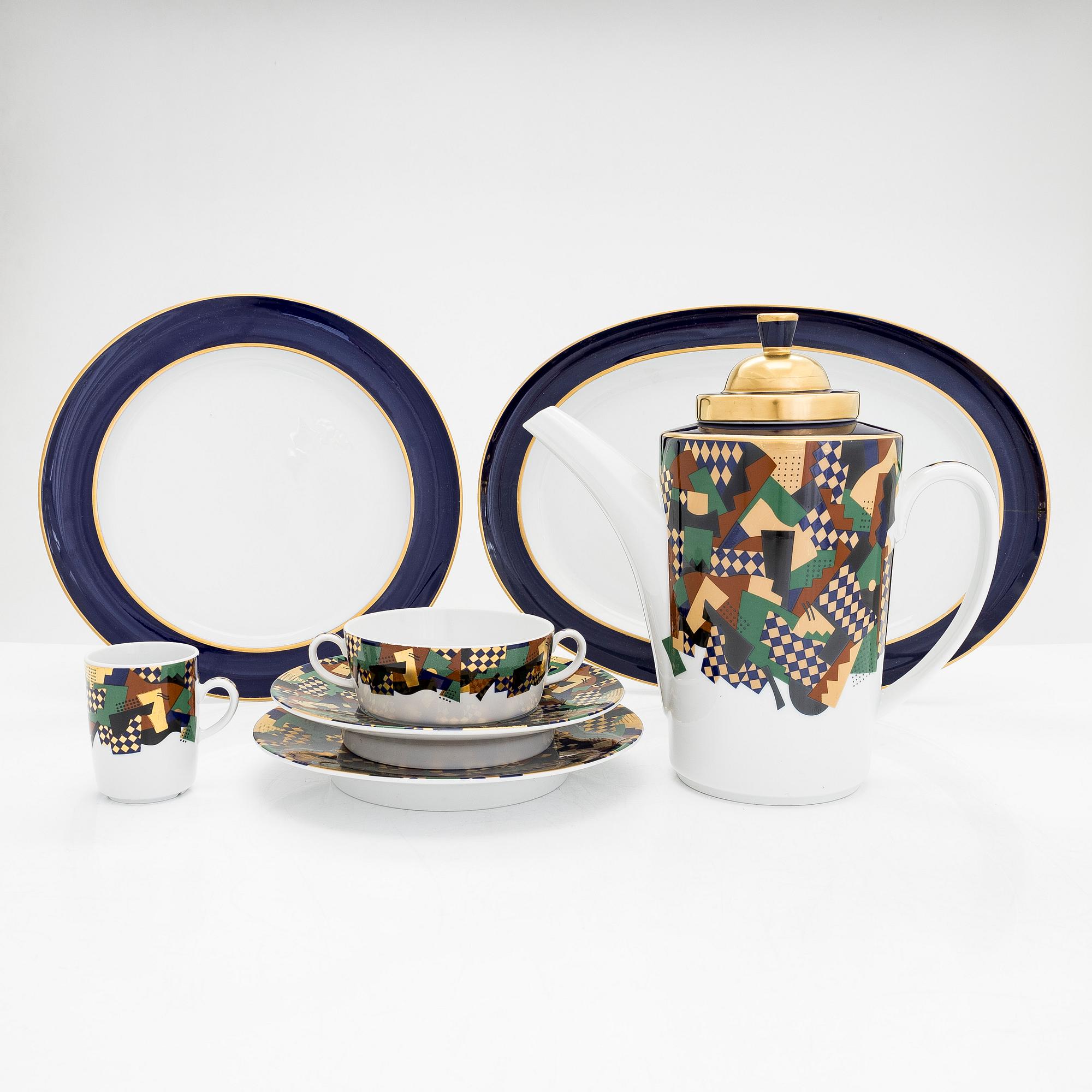 Heikki Orvola, servisdelar, 23 st, fältspatporslin,"Festivo", Arabia/Rörstrand 1980 -tal.