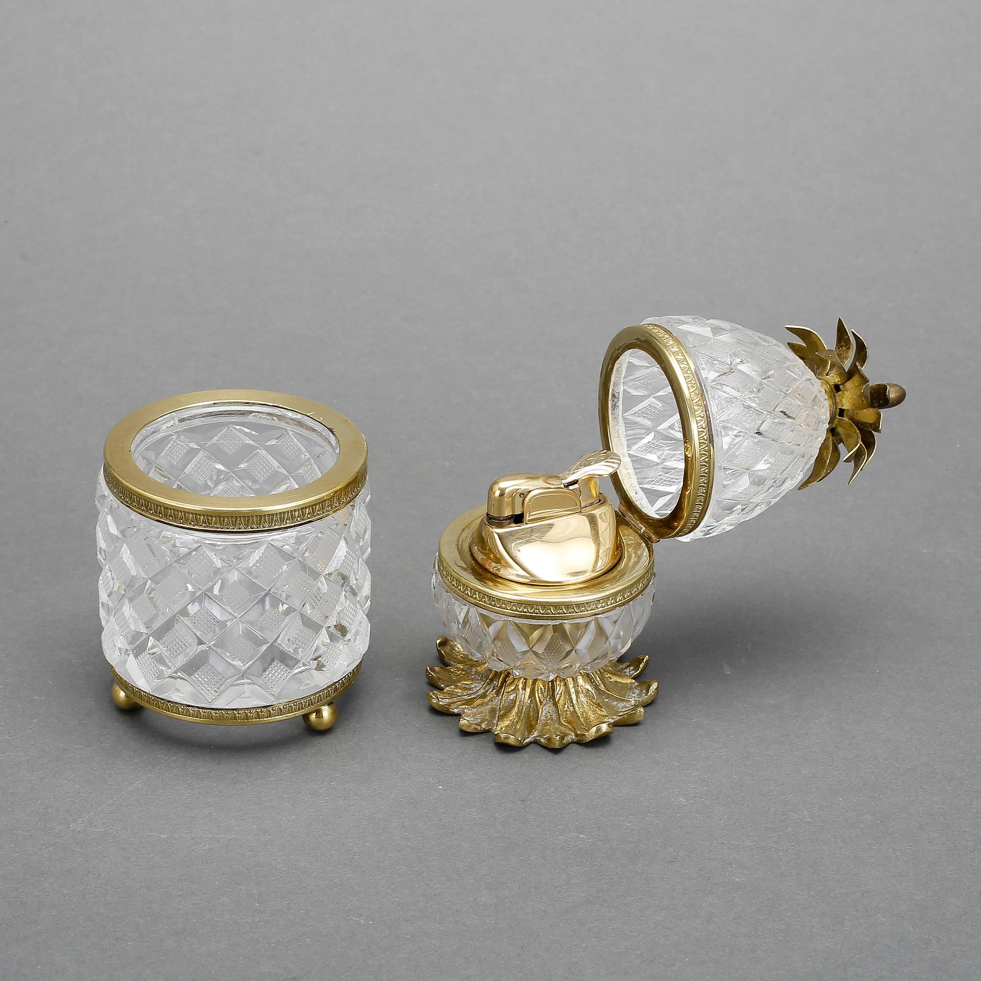 TÄNDARE och BURK, Frankrike, 1900-talets mitt.