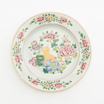 A famille rose style dish, preusmably Samson, circa 1900.