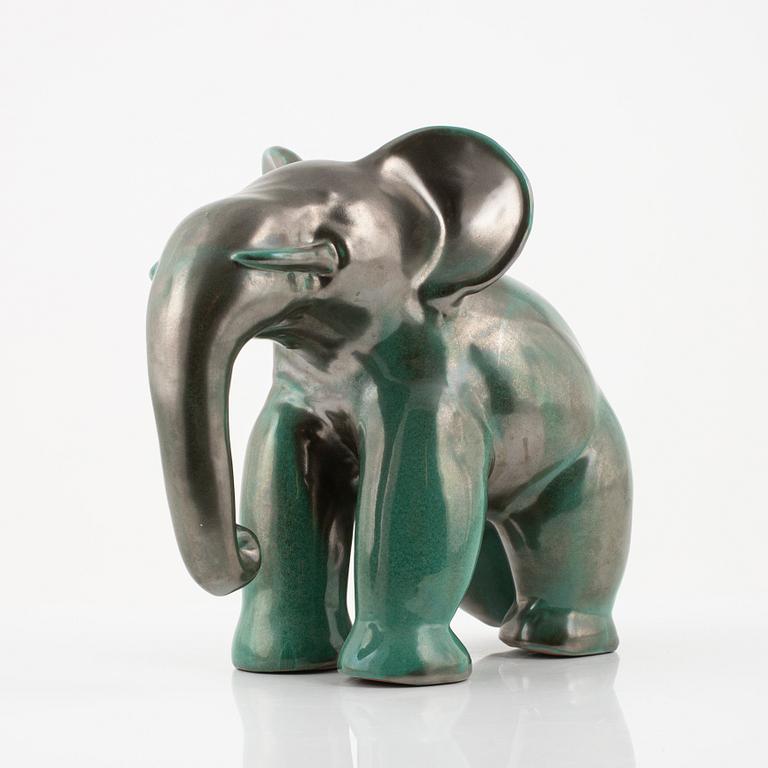 Allan Ebeling sculpture, elephan , lergods, Uppsala-Ekeby.