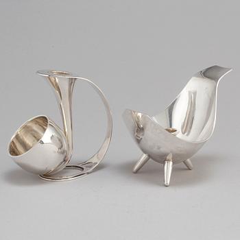 LJUSSTAKAR, 2 st, sterlingsilver, bl a Heinz Decker, CG Hallberg Studio, Stockholm 1956.