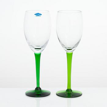 Saara Hopea, a 12-piece set of 'Traviata' wine glasses, Nuutajärvi.