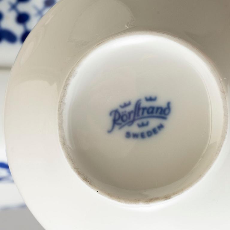 CARL-HARRY STÅLHANE, a 55 piece mid 20th century 'Swedish Blue' porcelain service.