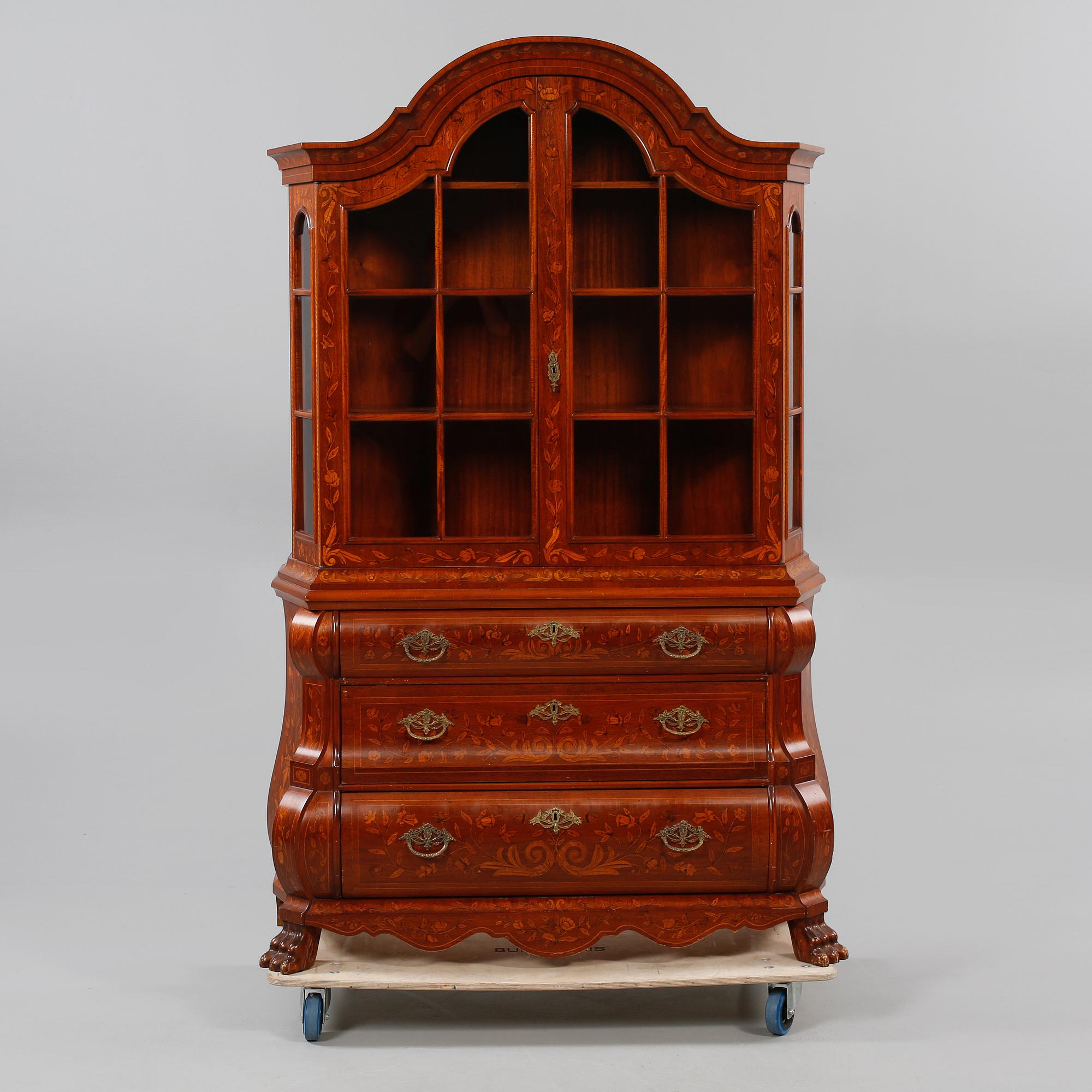 SKÅP, 1700-talsstil, 1900-talets mitt.