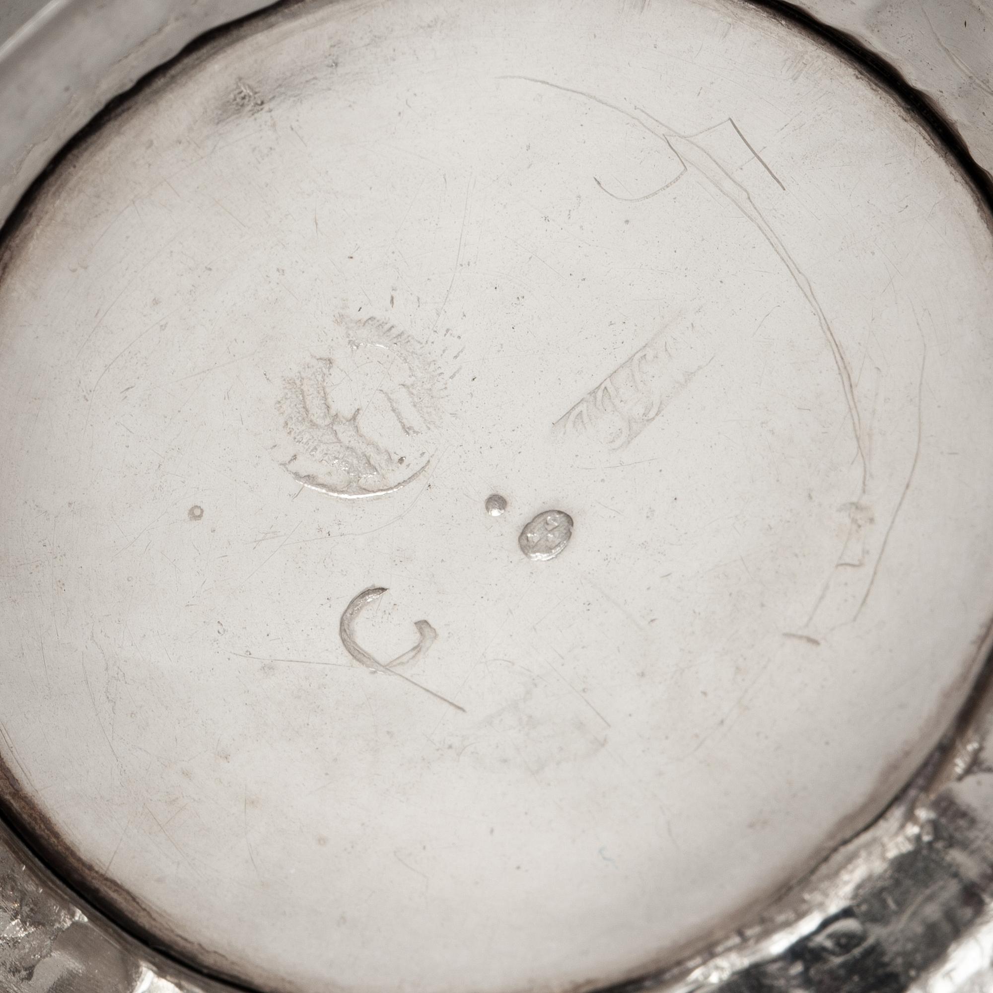 BÄGARE, silver, Johan Hedman, Södertälje. 1761. Vikt c:a 60 g.