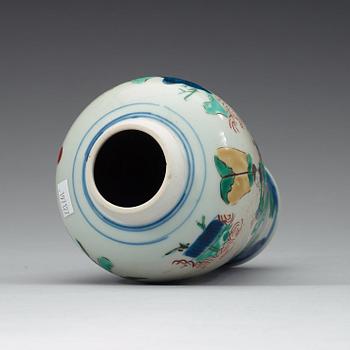 VAS, porslin. Transition, 1600-tal.