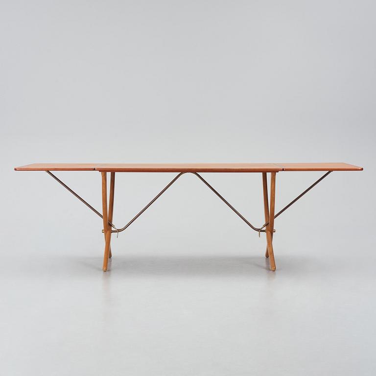 Hans J. Wegner, bord med klaffar "AT-304", teak och ek, Andreas Tuck, Danmark 1950-60-tal.