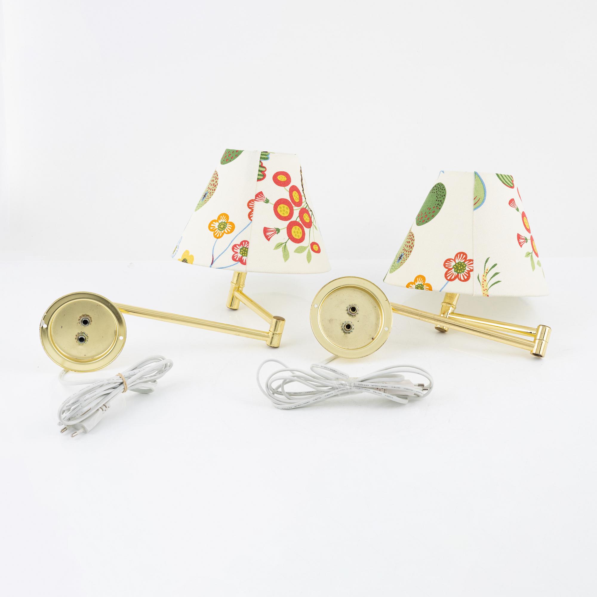 A pair of wall lights, late 20th Century.
