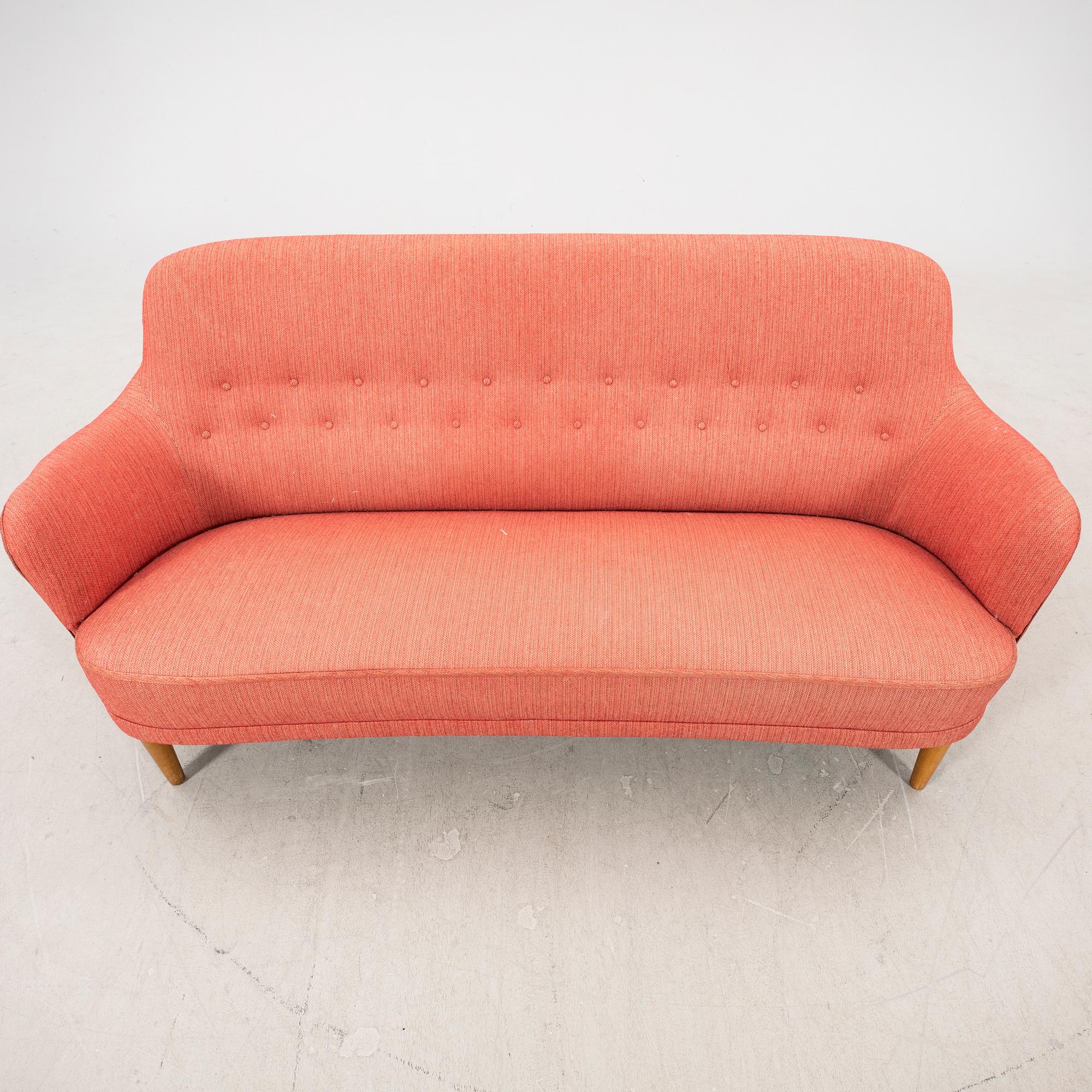 Carl Malmsten,  a Samsas sofa.