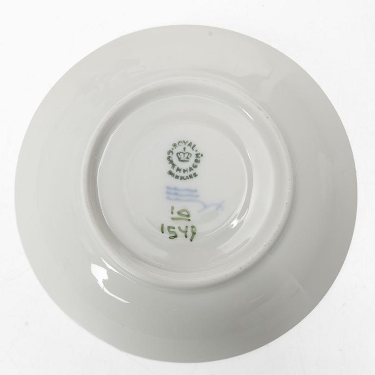 Royal Copenhagen, kaffeservis, 54 delar, "Blå blomst", Danmark, 1900-talets andra hälft.
