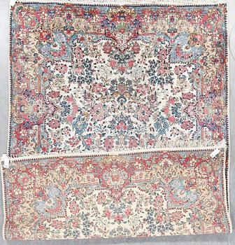 MATTA, old/semiantik, Kirman, ca 312x213 cm.