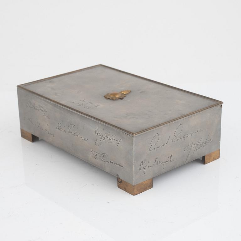 Björn Trägårdh, a box, Svenskt Tenn, Stockholm 1941.