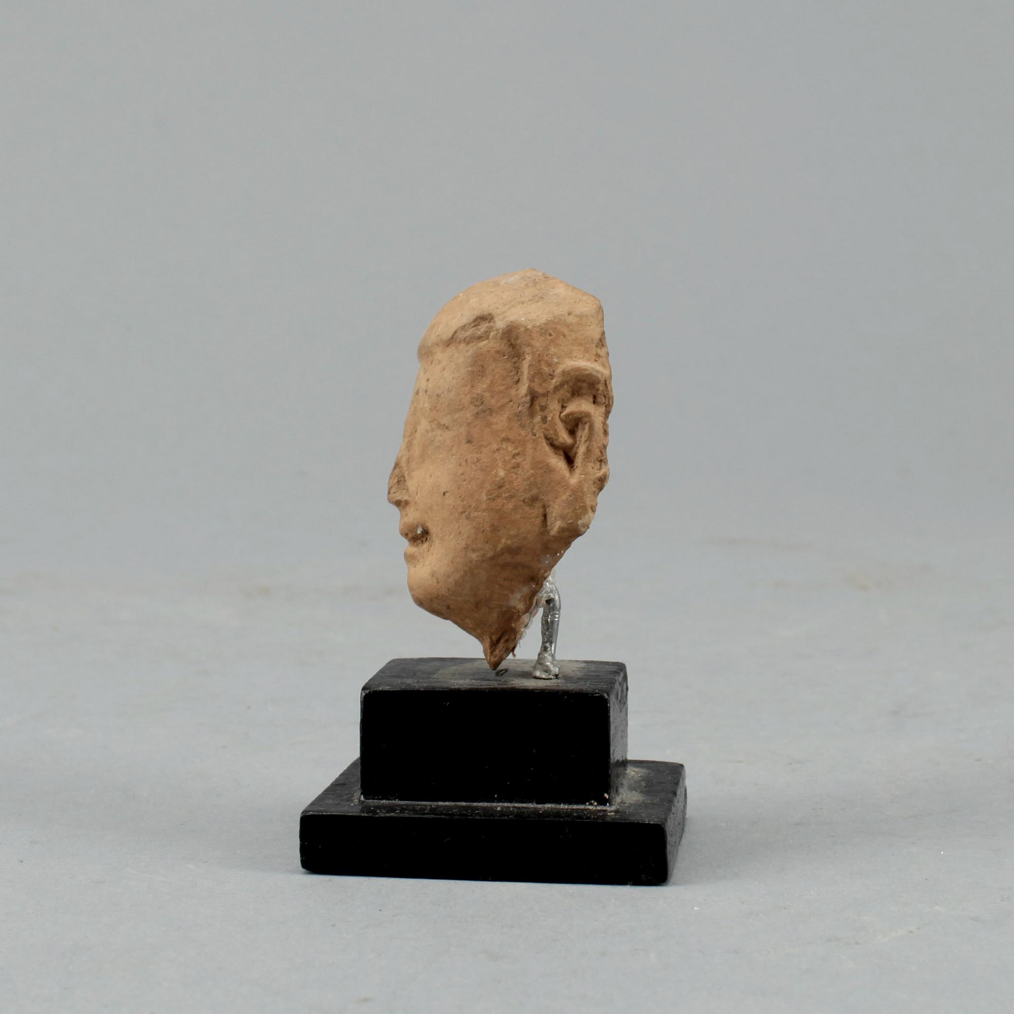 FRAGMENT, terrakotta, Korea, arkaiserande.