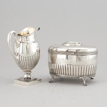 CF Carlman, a silver sugar box and creamer, Stockholm, 1899-1901.