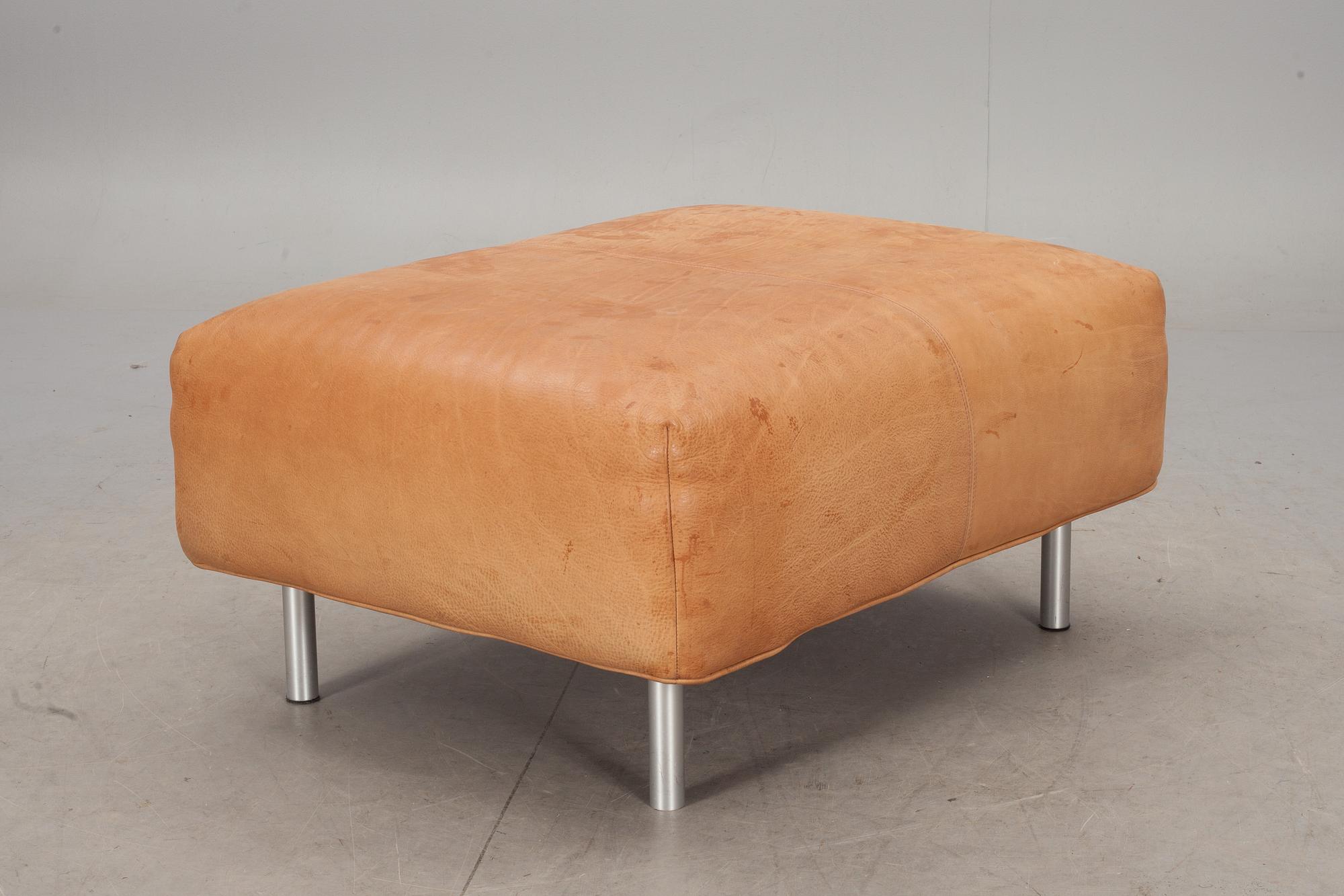 SOFFBORD/PALL, design Gerard van den Berg, för Gelderland, Holland.