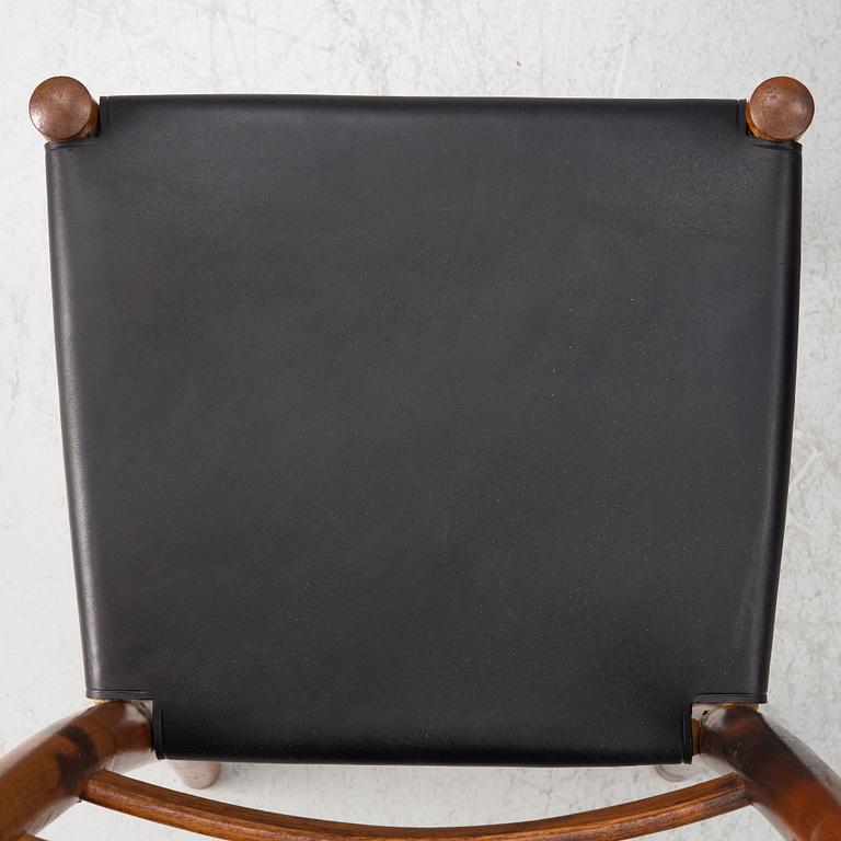 Gunnar Asplund, Stolar, ett par, Gemla, ritade för Stockholmsutställningen 1930.