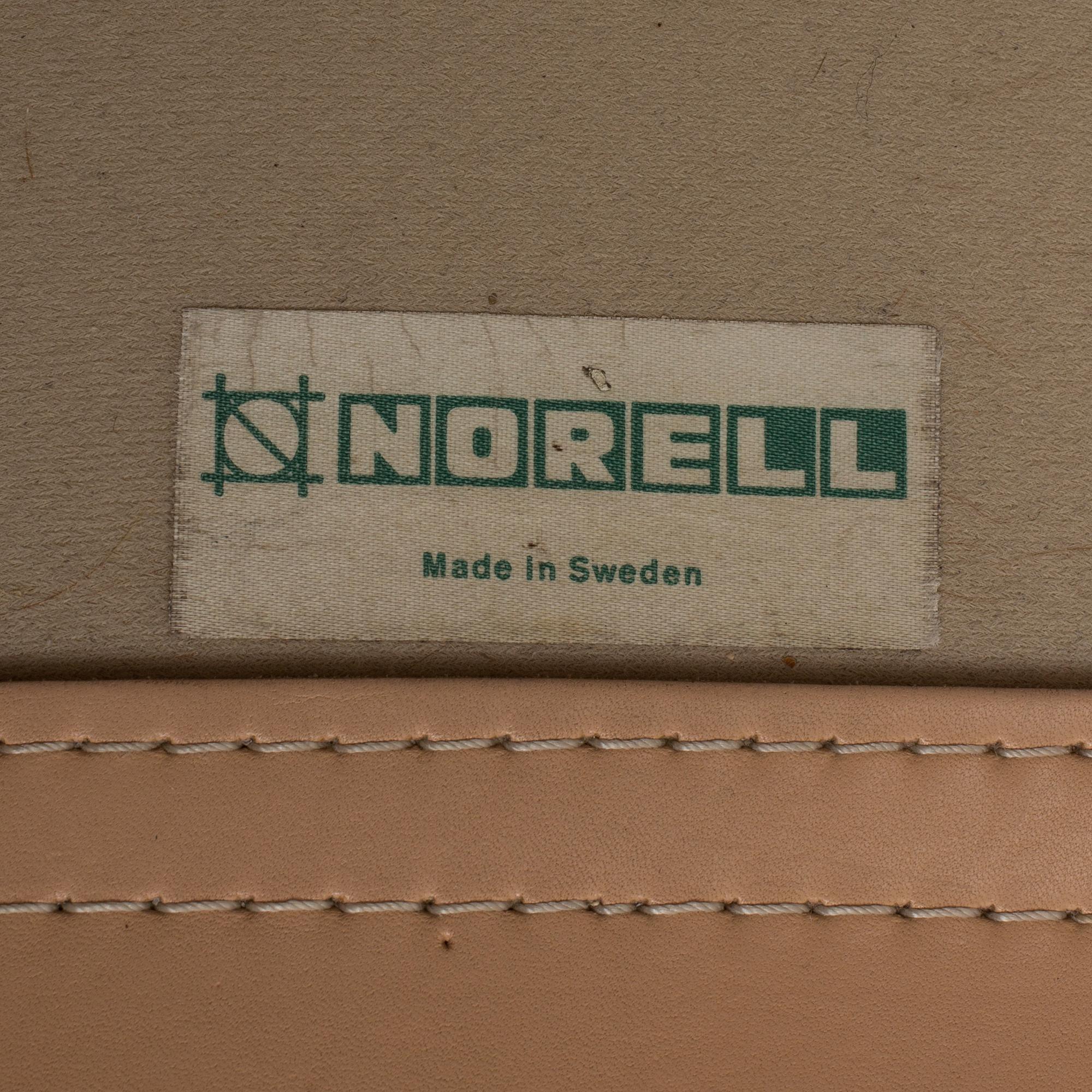 ARNE NORELL, fåtöljer, ett par, "Ilona", 1900-talets andra hälft.