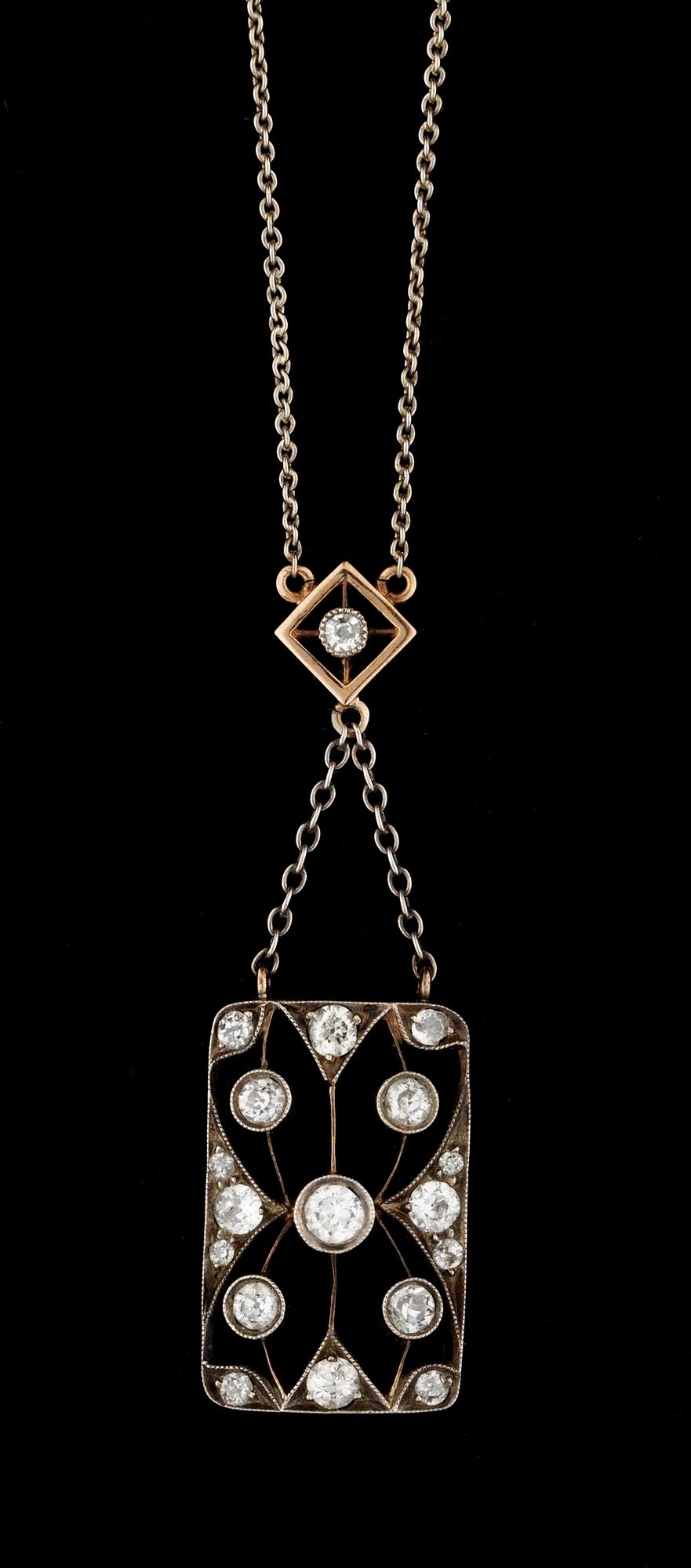 HÄNGSMYCKE, gammelslipade diamanter.