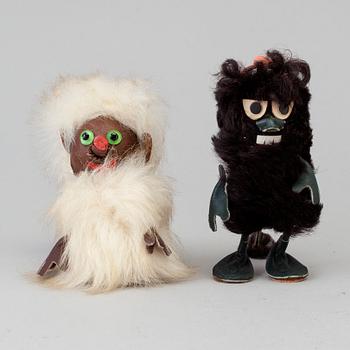 A 'Stinky' Moomin characters figure from Atelier Fauni, Finland, 1950's/60's and one unknown maker.