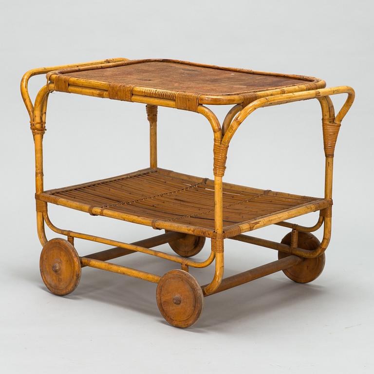 Serveringsvagn, 1900-talets mitt.