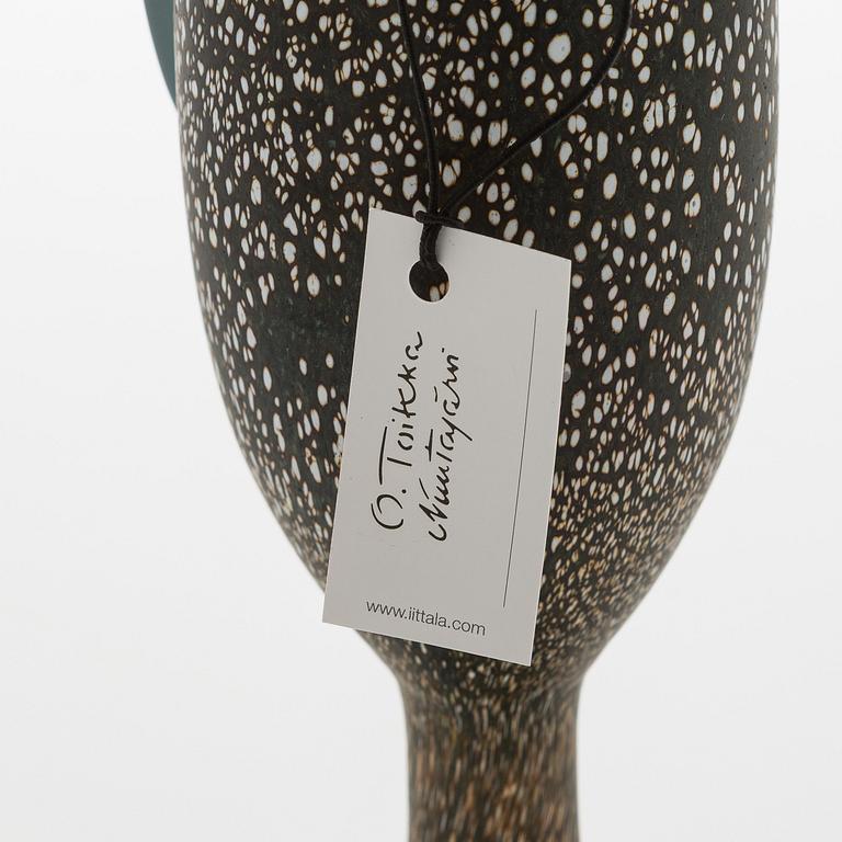 Oiva Toikka, a 'Heron' glass bird, signed O. Toikka Nuutajärvi.