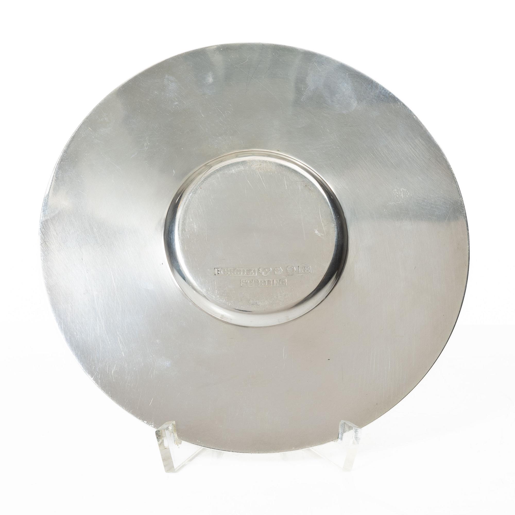 Atelier Borgila, dish, sterling silver, Stockholm 1943.