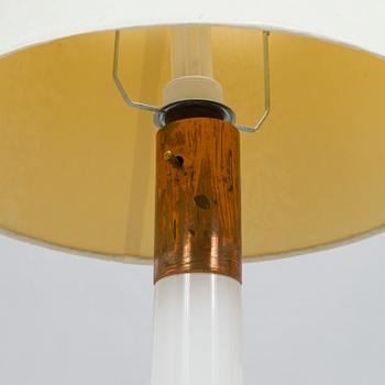 Lisa Johansson-Pape, pöytävalaisinpari, malli 46-017, Stockmann Orno 1960-luku.